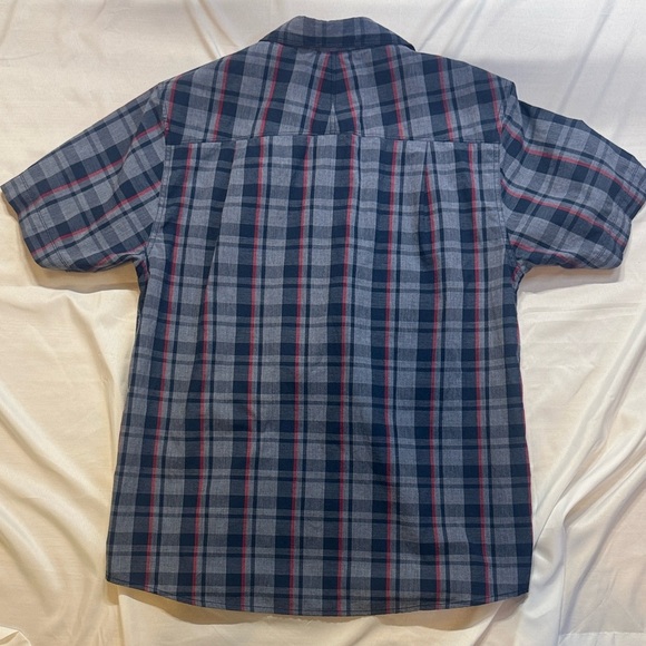 The North Face Men's Short-Sleeve Plaid Button-Down Shirt - Blue, Gray, Red - Picture 8 of 8
